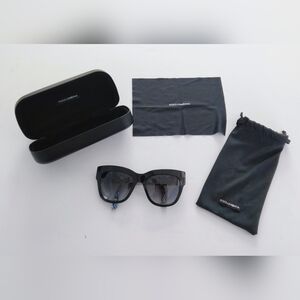 Dolce & Gabbana Elegant Women's Sunglasses 54×19 140. Great Condition.
